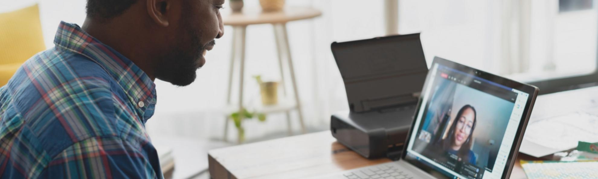 Schermo con strumenti SEO analitici